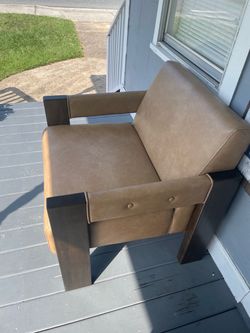 Big Chair (Ashley’s Furniture) NEW