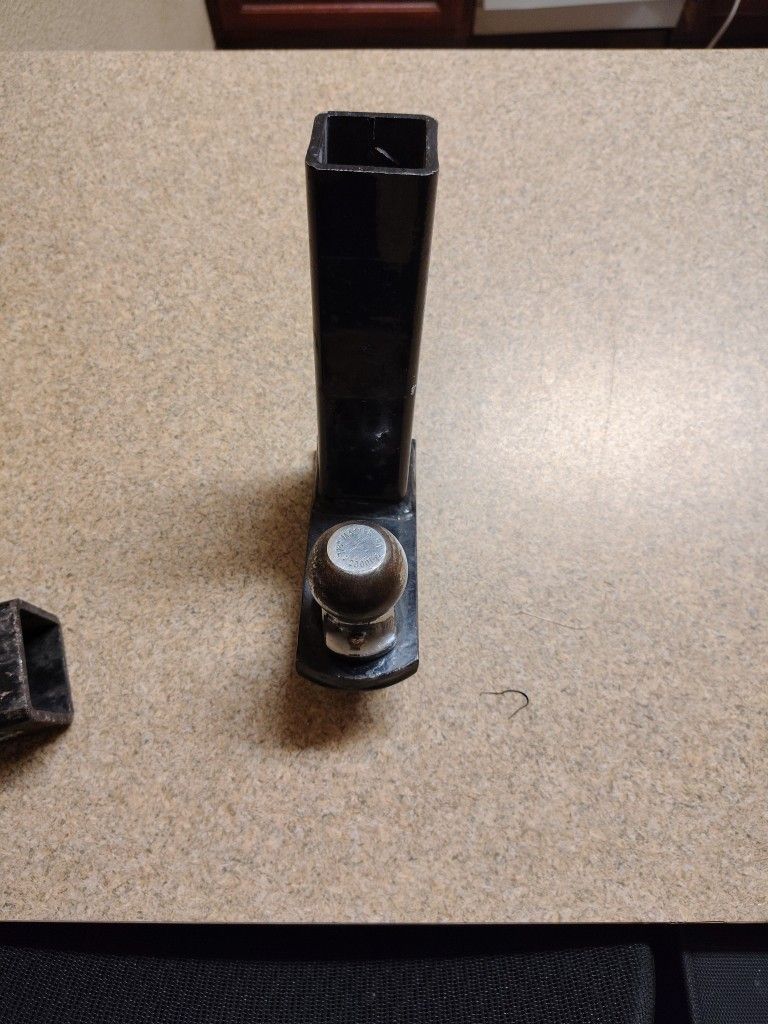Adjustable Hitch 