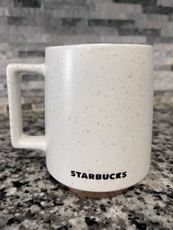 STARBUCKS 2017 Abbey Speckled White Stone Mug with Wooden Base 16 oz