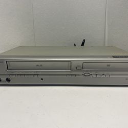 Emerson EWD2004 DVD VHS VCR Combo Player 4-Head Hi-Fi  -No Remote tested Works