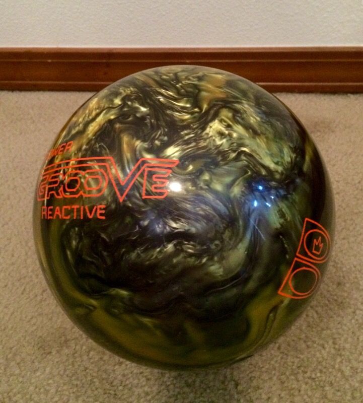 Brunswick Power Groove Reactive Bowling Ball - 12 lbs