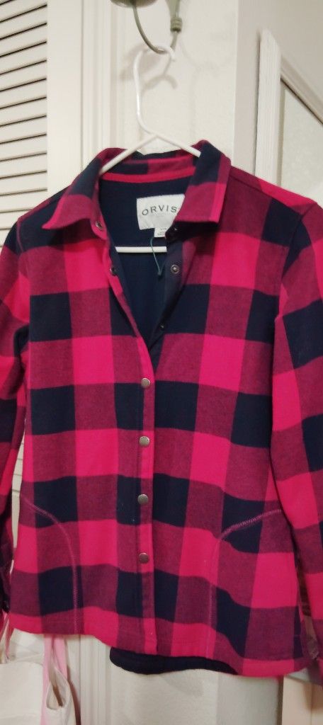 jacket and t shirt