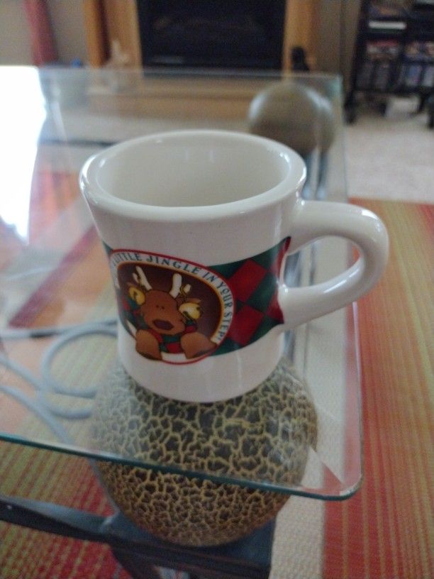 Vintage Raindeer Cup 8oz.