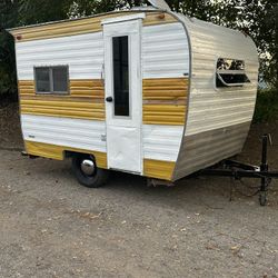 1977 Cardinal Trailer 