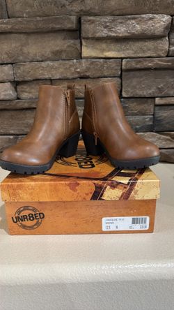 Little girls boots 12.5