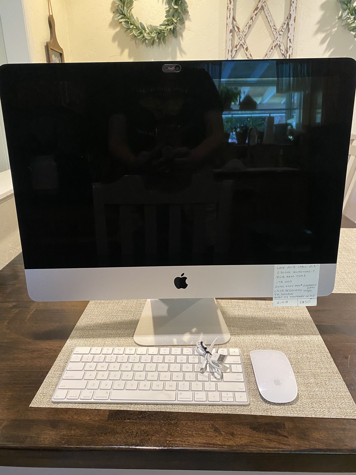 4K Display iMac 21.5 inch with 1 TB HDD