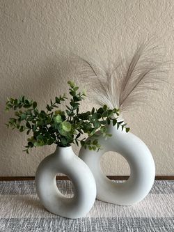 White Ceramic Donut Vase - Set of 2