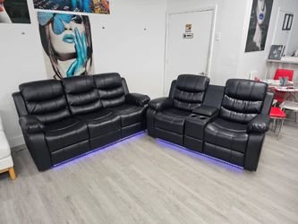 Recliner Sofa Set / Conjunto de Sofas Reclinables 