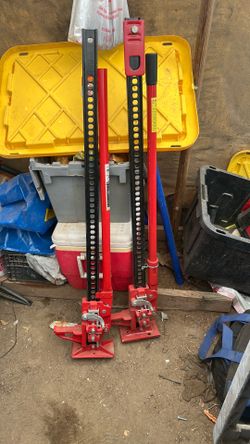 Pair of Pittsburgh 42in Farm Jacks
