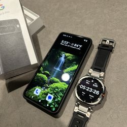 Google Pixel 8 Pro Samsung Galaxy Watch Ultra 