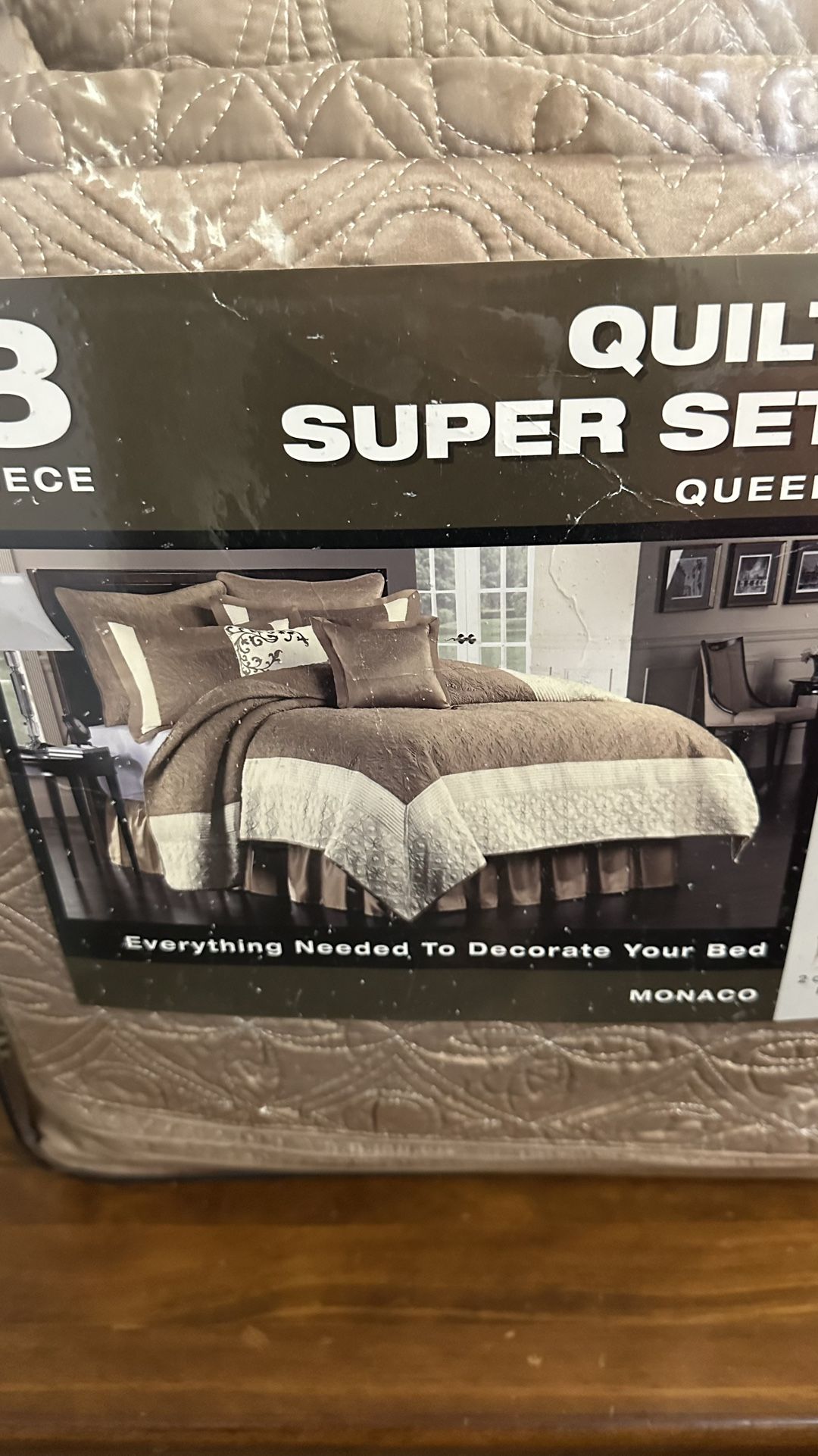 8 Piece Queen Quilt Set New