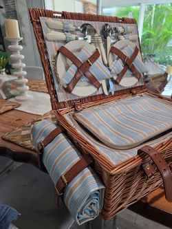Picnic Basket for 2