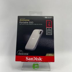 New SanDisk Portable Extreme Portable SSD 2TB 2TB USB-C SSD SDSSDE51-2T00-AW25