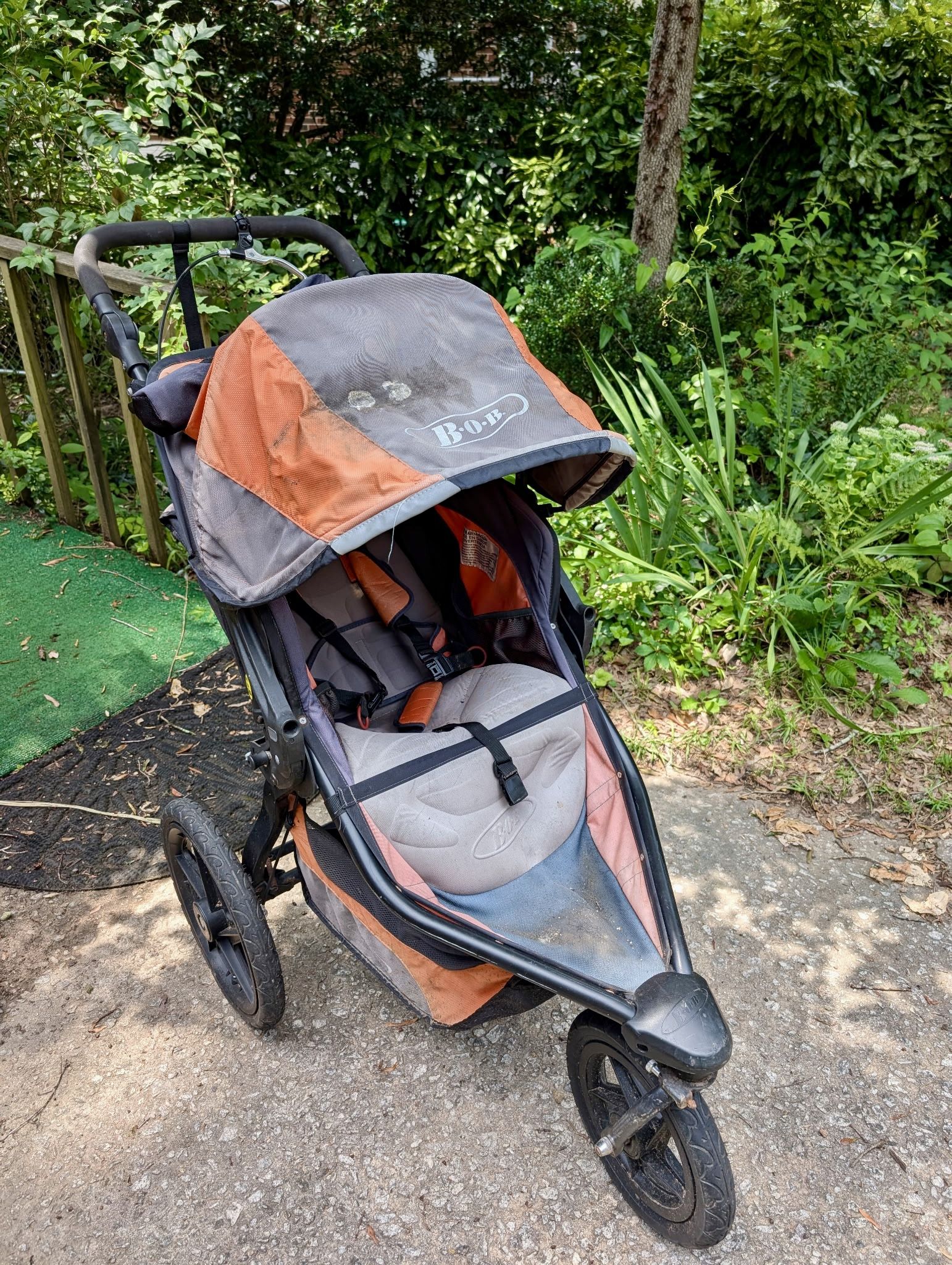 FREE BOB stroller 