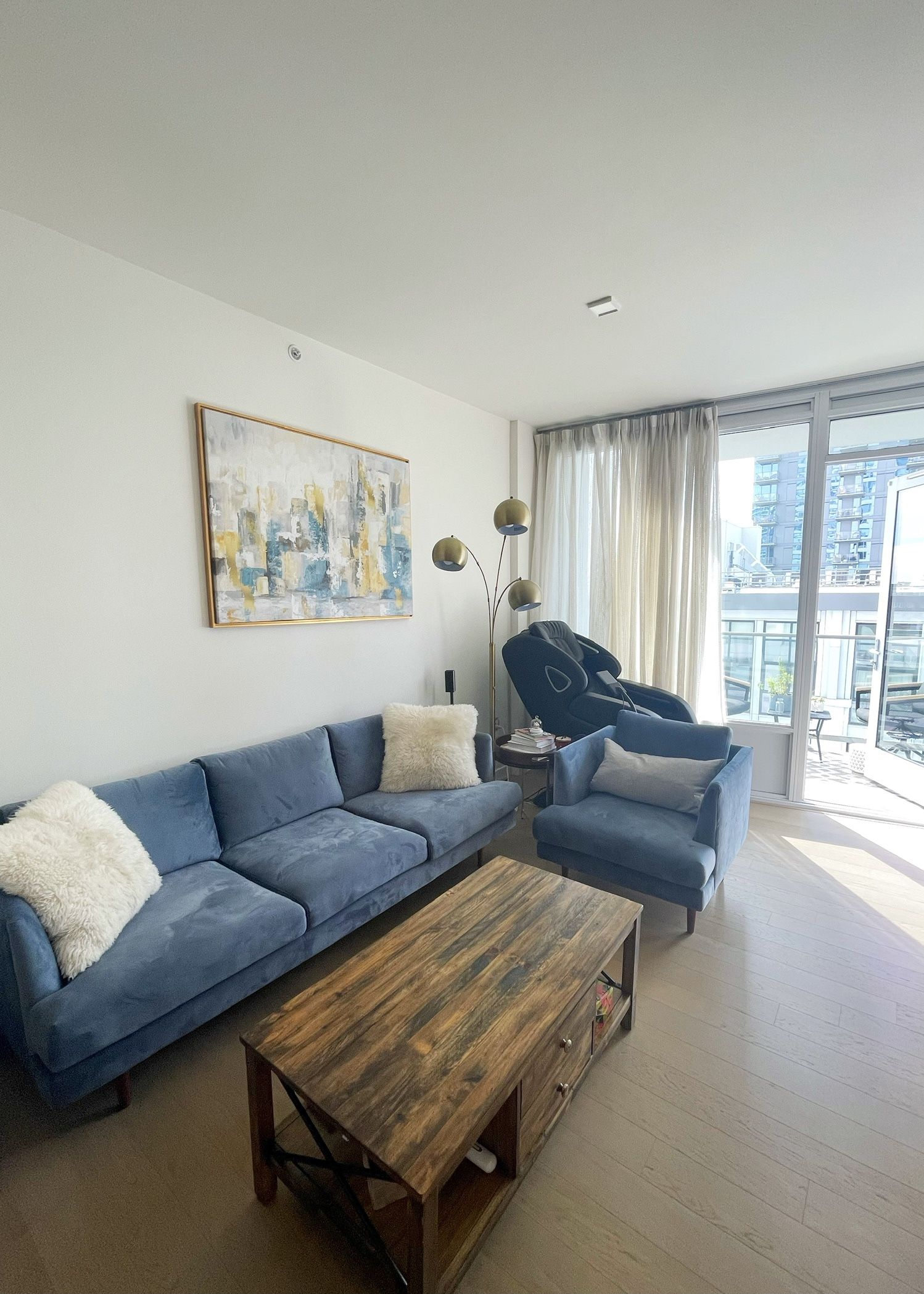 Like New AllModern Miller 84'' Upholstered Sofa