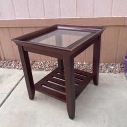 SIDE TABLE