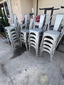 Metal Tolix-Style Stackable Chairs – Lot