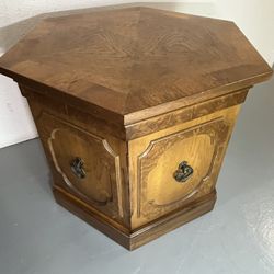 Mid Century Modern Cabinet End Table Accent Table