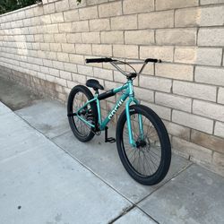Crew 27.5 (Taking Offers)