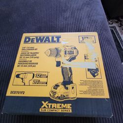 Dewalt Drill Driver kit