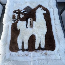 Alpaca Rug Wool Llama Fur Peruvian Size 52*38 Inc.