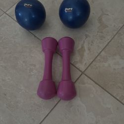2-3lb Weight Balls & 2-1lb Pink Weights