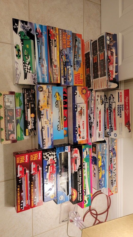 Large Lot Of 25 Vintage Collector's Gas Station Toys In BOX