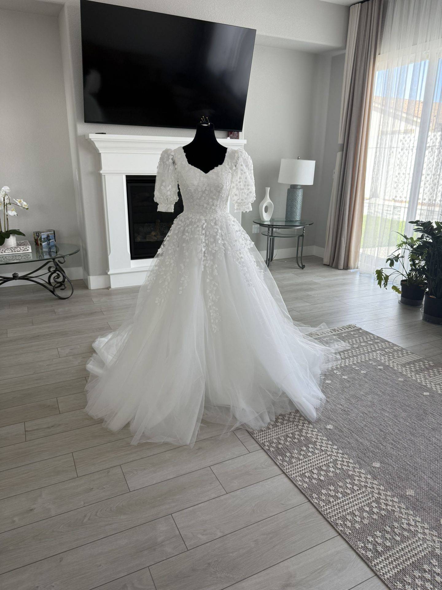 Sale!!! Weddind Dress Size S