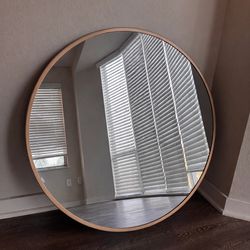 Large 30” Gold Circle Mirror