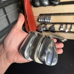 Golf wedge set