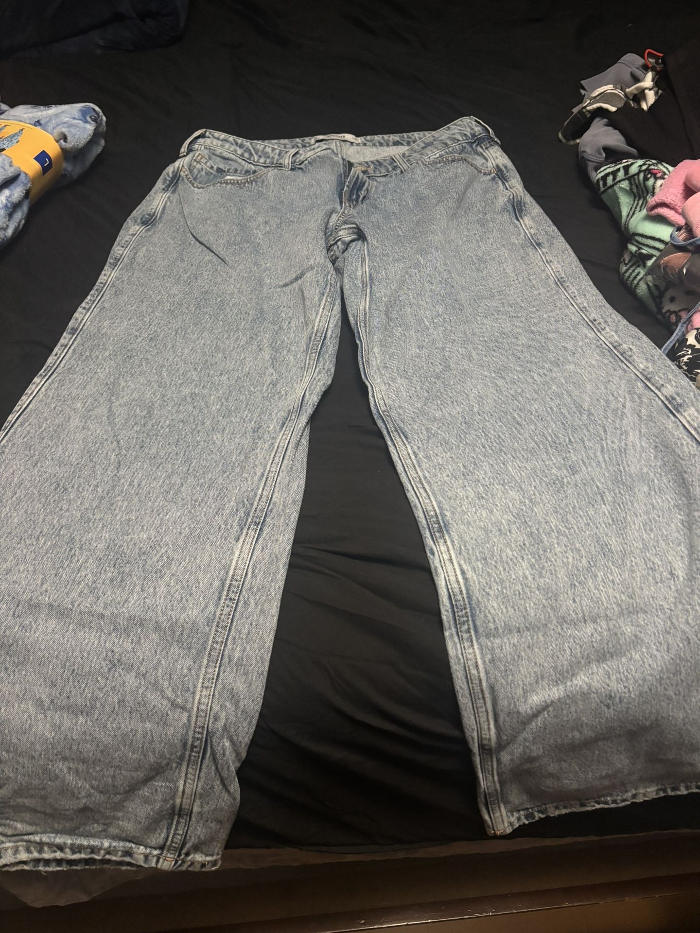 Hollister Jeans For Sale !