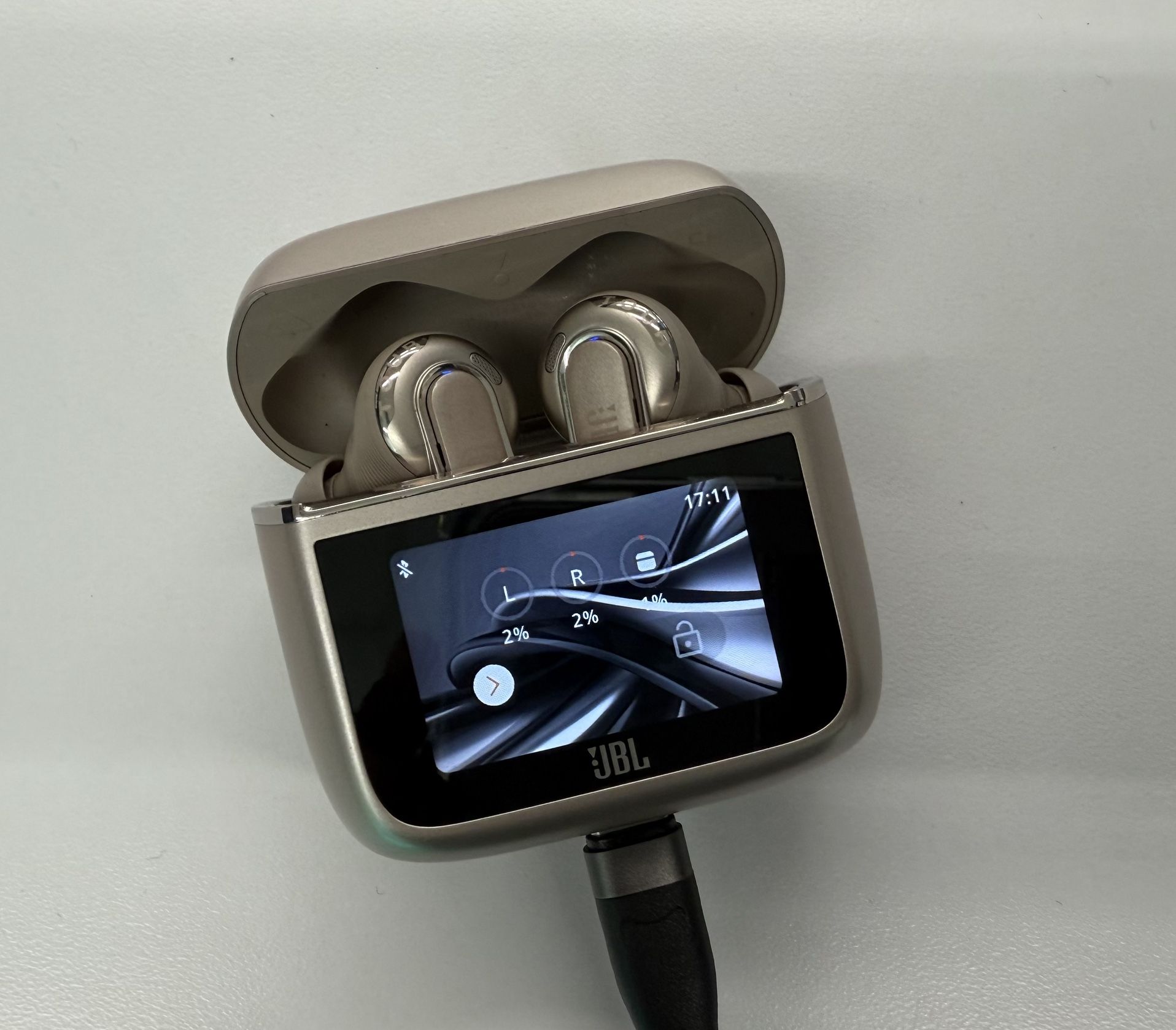 JBL TOUR PRO 3