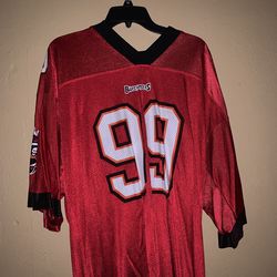 Tampa buccaneers nfl football jersey