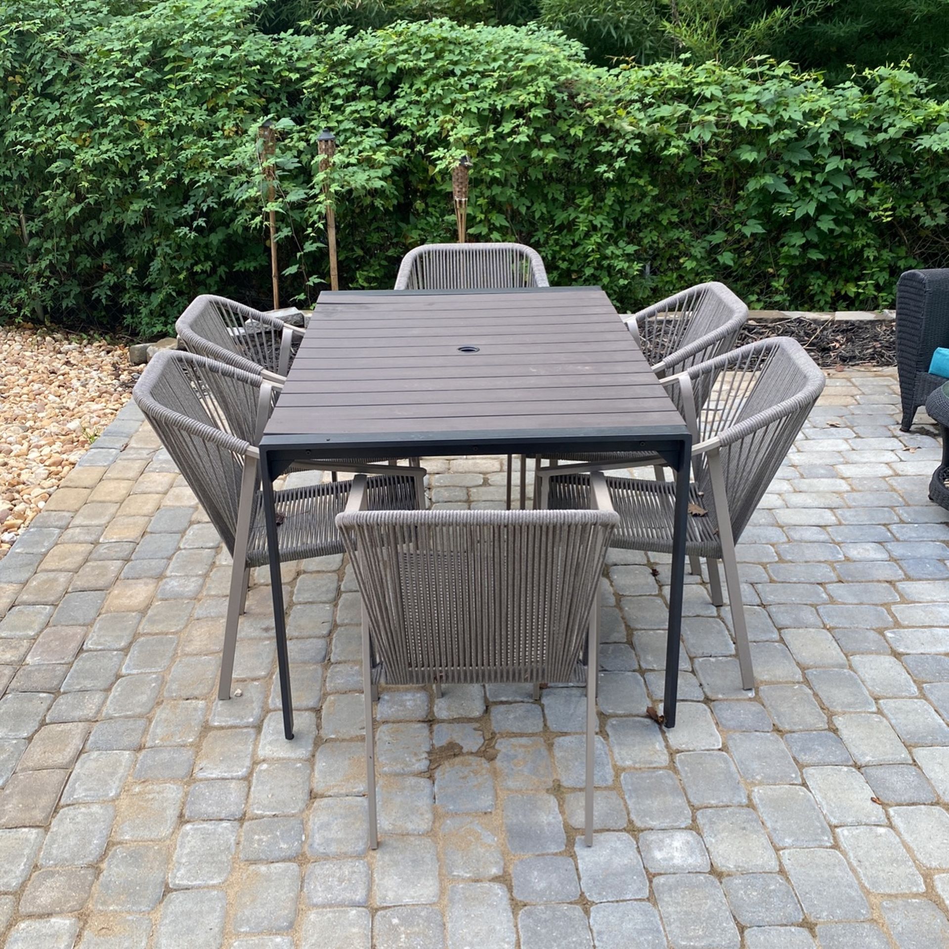 Outdoor Table And Chairs