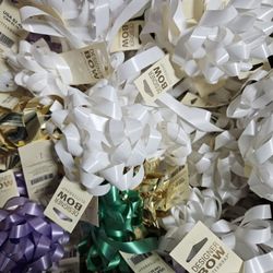 Bows For All Ocassions,Sold 5 For 1.00