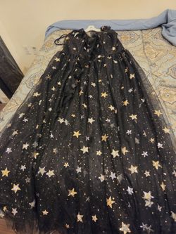 Black stary dress