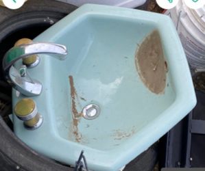 Vintage Kohler Blue Sink With faucets