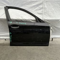 2018 BMW 5series Right Front Door Shell 