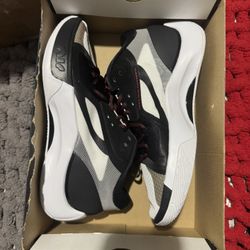 Jordan zoom separate