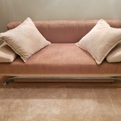 Couch / Futon