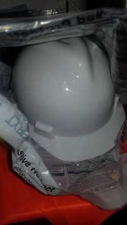 Safety hard hat