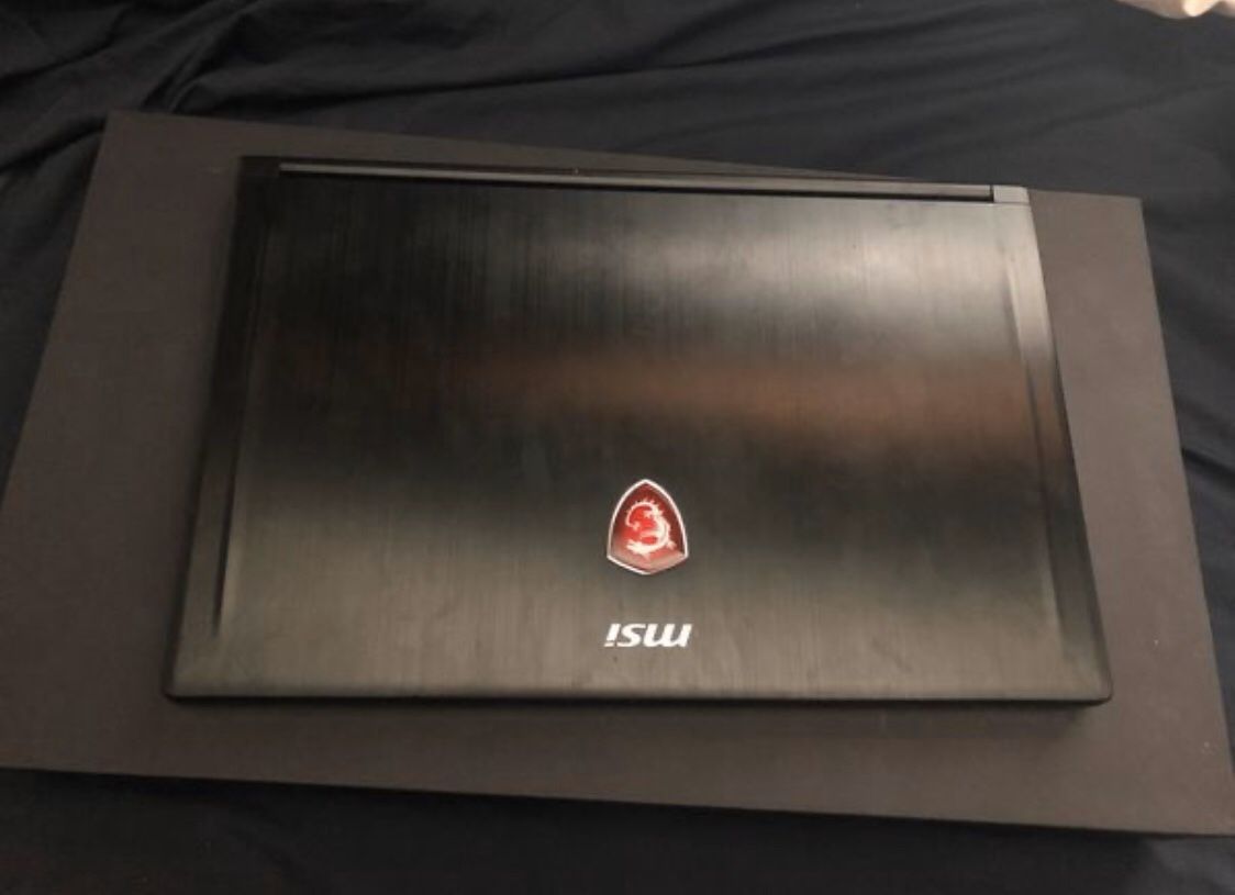 MSI Laptop: MS-16K2