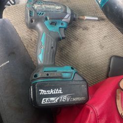 Makita Drill And 5ah Battery