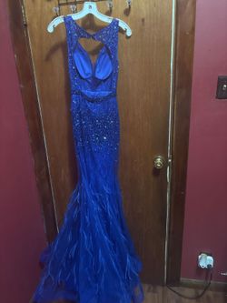 Prom dress or ball gown