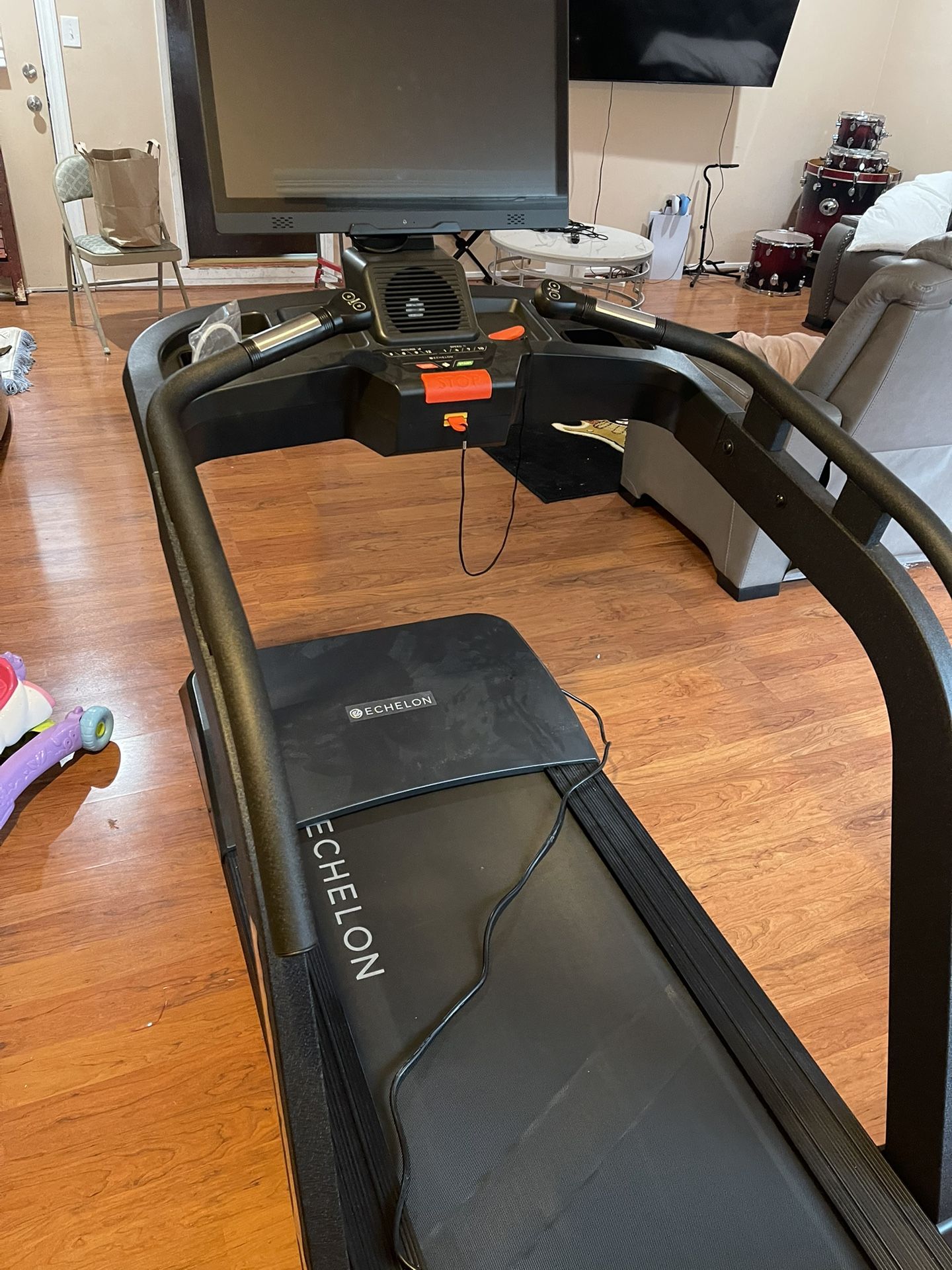 Echelon Workout equipment (Bicycle + Treadmill)