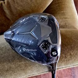 
Brand New - TaylorMade Qi35 LS (Low Spin) Driver, 10.5 degree, Stiff Flex, Headcover included