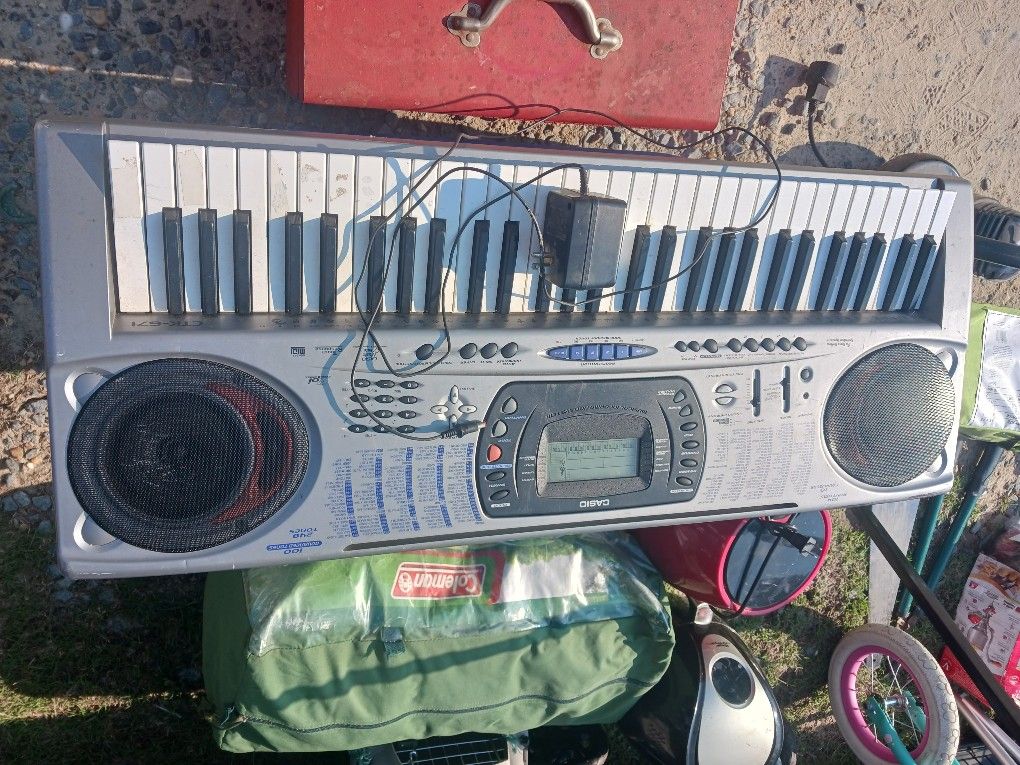 Piano.