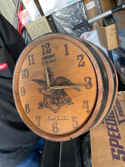 VINTAGE ANHEUSER BUSCH BUDWEISER LOGO OAK WOOD BARREL CLOCK signed by Frank Sinatra