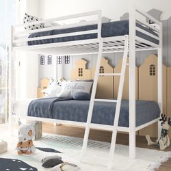 Twin-Over-Twin Bunk Beds with Heavy Duty Metal Frame and Ladder, Pure White