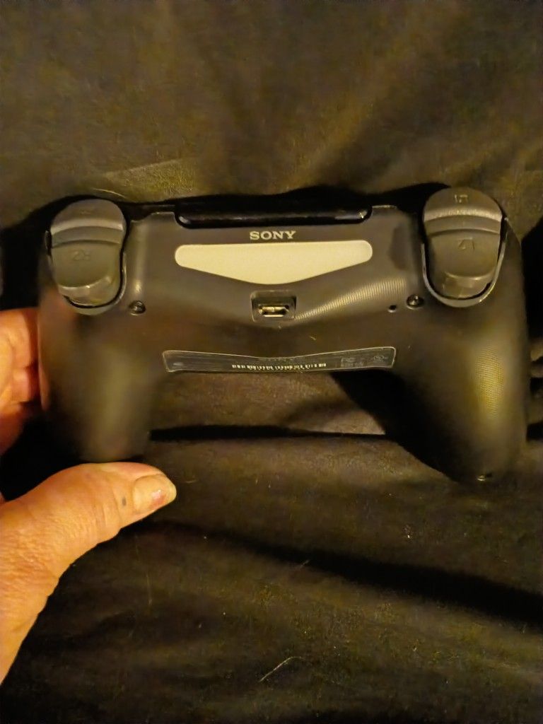Sony PlayStation Black PS4 Controller